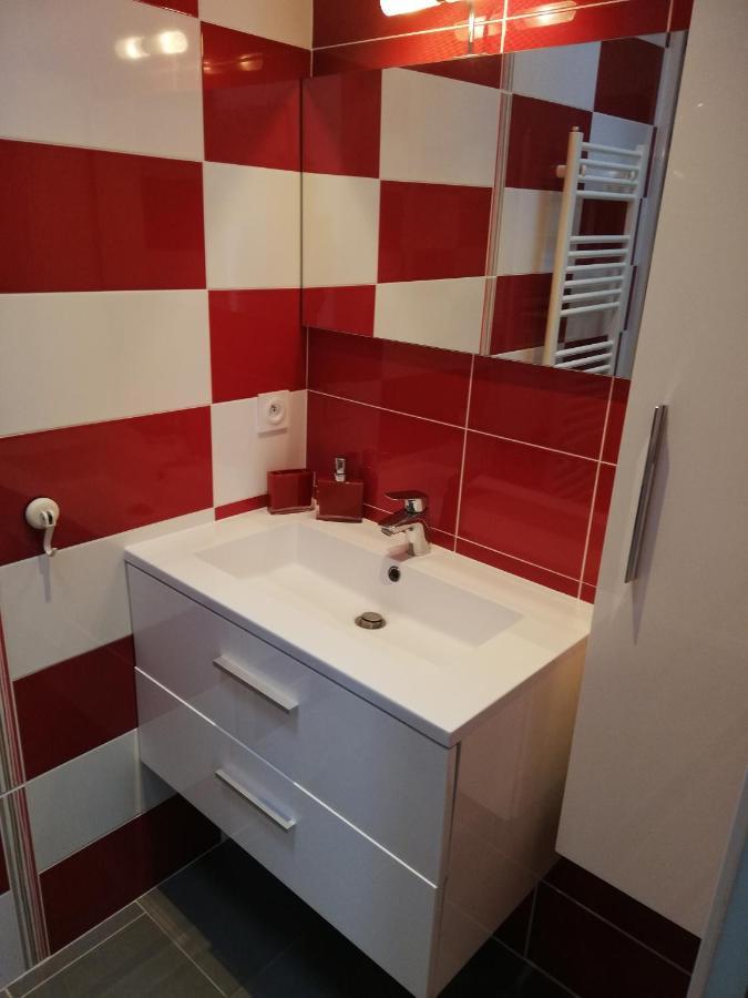 Appartement De Plain Pied Dans La Verdure Yerres Esterno foto